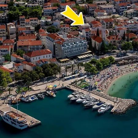 Baska Voda Apartments - Steps From The Beach, Free Parking, Central Location