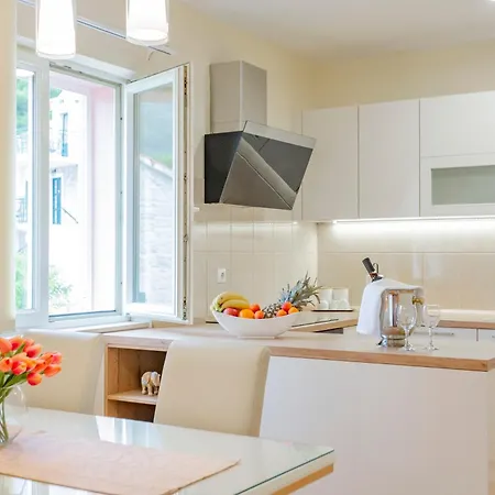 - Center, 50m From The Beach, Free Parking Daire *