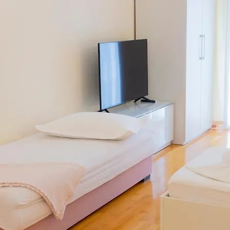 Daire - Center, 50m From The Beach, Free Parking Baška Voda