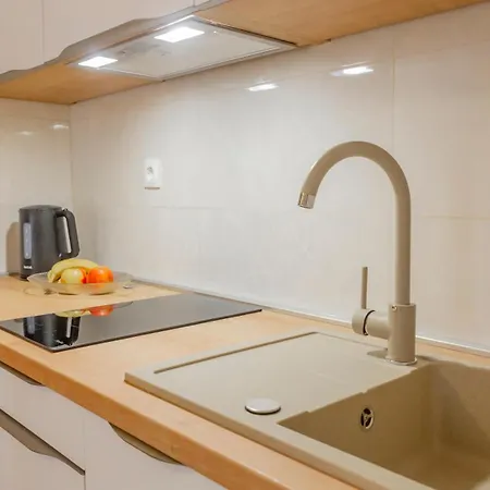 Baska Voda Apartments - Steps From The Beach, Free Parking, Central Location * Baska Voda