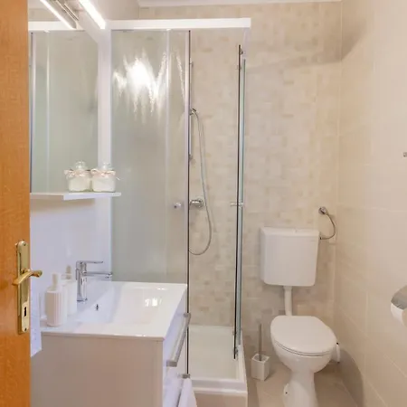 Apartment Baska Voda Apartments - Steps From The Beach, Free Parking, Central Location Baska Voda