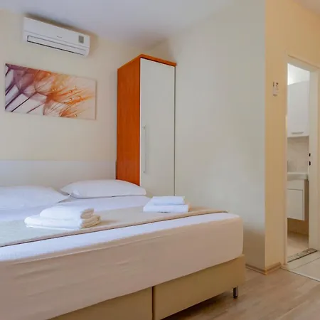 - Center, Steps From The Beach, Free Parking * Baška Voda
