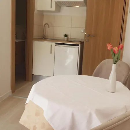 - Center, 50m From The Beach, Free Parking