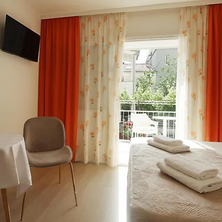 - Center, 50m From The Beach, Free Parking * Baška Voda