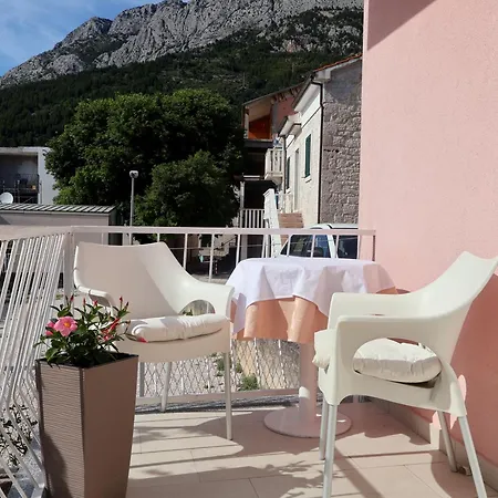 - Center, 50m From The Beach, Free Parking Daire